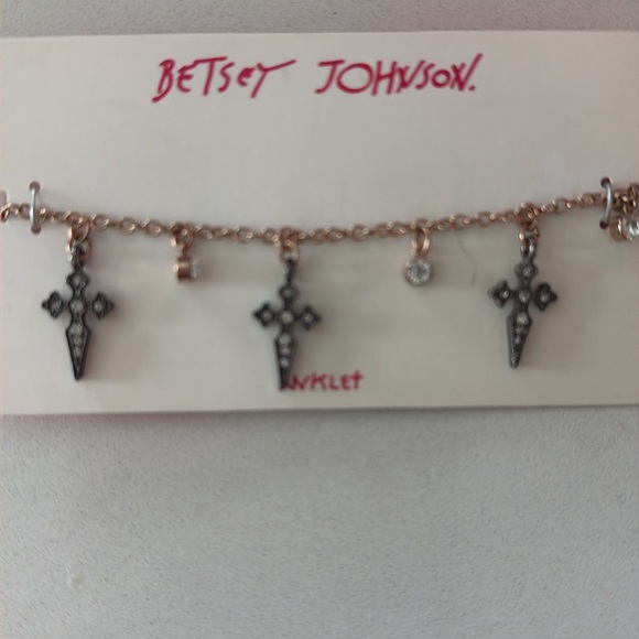 Betsey Johnson Rose Gold Cross Charm Anklet - Picture 4 of 4